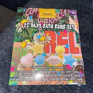 12 Days Bath Bomb Set - Multicolor